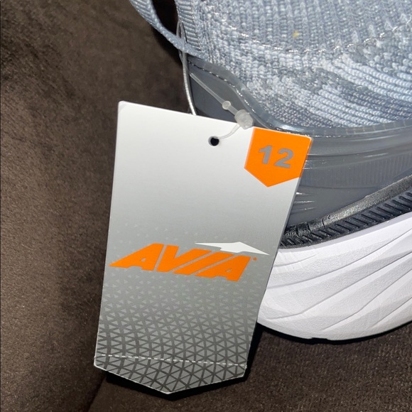 Avia Light Gray Athletic Shoes - Picture 4 of 6